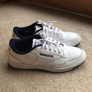 Reebok Classics, Men Size 9, White and Blue.